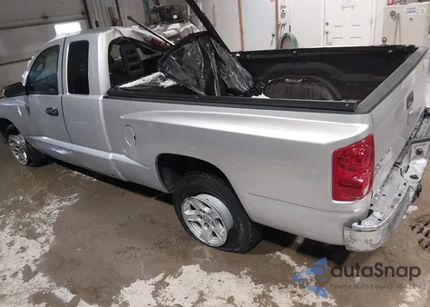 2005 Dodge Dakota Slt из США, поврежденный, VIN 1D7HW42K45S219150